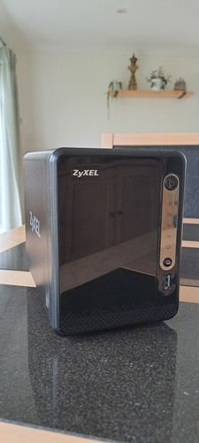 Zyxel nsa325 nas - nas, with