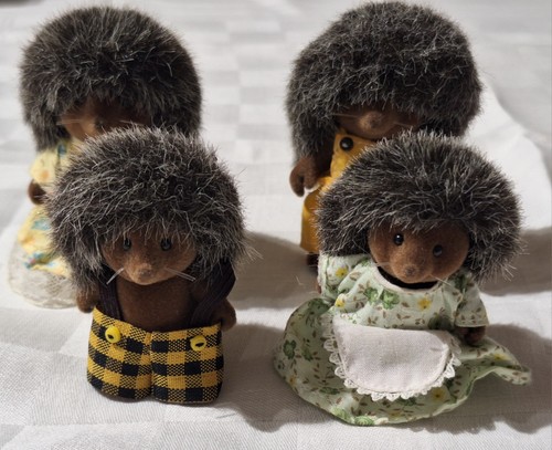 Vintage sylvanian families - sylvanian,