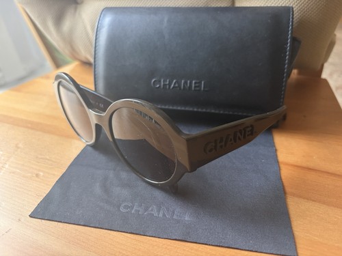 Brown chanel logo - brown,