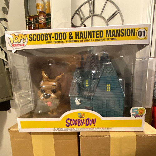 Funko pop town - town, scooby-doo