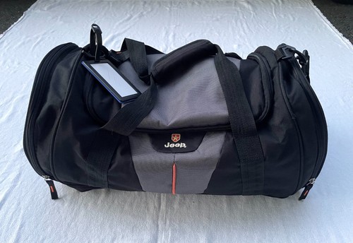 Authentic jeep black - black, duffle