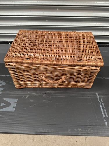 Vintage picnic hamper wicker - vintage,