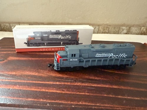 Southern pacific locomotive - southern,