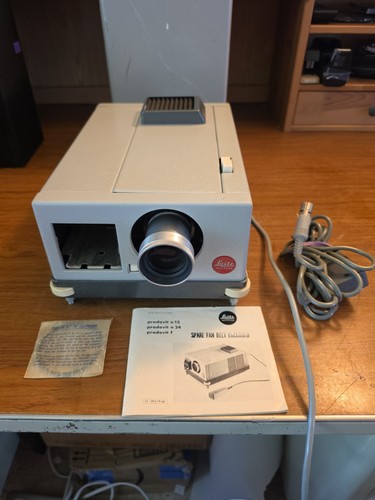 Leitz pradovit n24 35mm slide - pradovit,