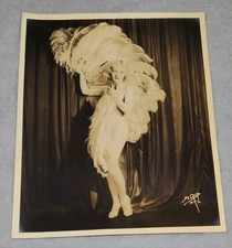 Burlesque Sexy Vaudeville Fan