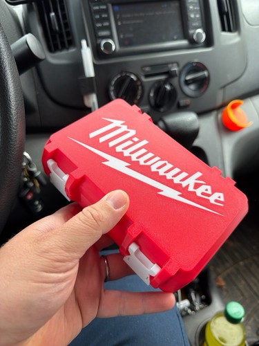 Milwaukee storage tub with - tub, lid