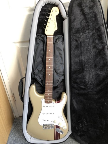 John mayer fender stratocaster - john,