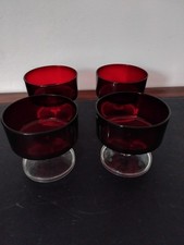 Red glass dessert dishes with stems 70s style (small)