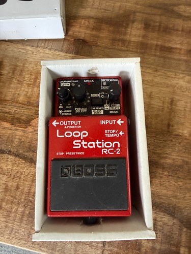 Boss loop station pedal - station,