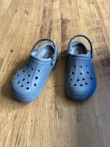 Crocs used grey fur lined - crocs,