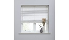 Faux Wood White 25mm Slat