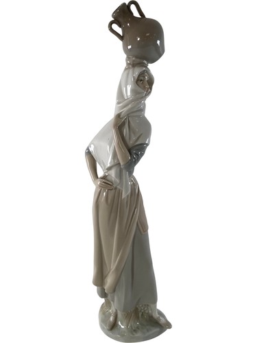 Porcelain figurine woman - porcelain,