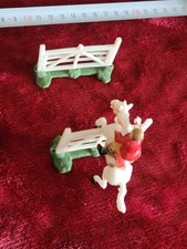 TOY JUMPING HORSE AND FENSE