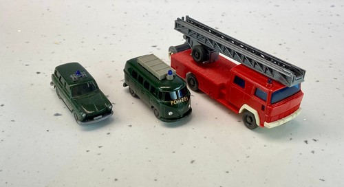 Wiking emergency vehicles - -,