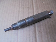 VW VOLKSWAGEN BORA 2001 / GOLF MK4 2000 1.9 TDi DIESEL FUEL INJECTOR 038130201G