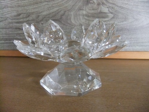 Crystal glass lotus flower