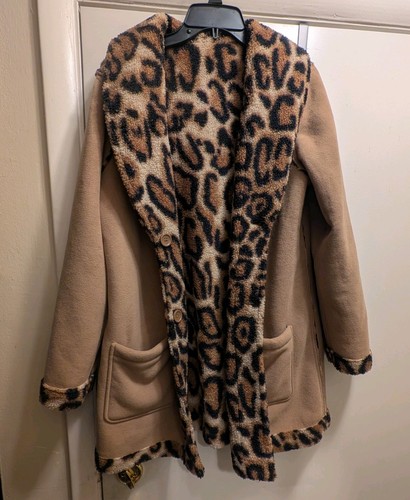 Susan graver weekend leopard - susan,