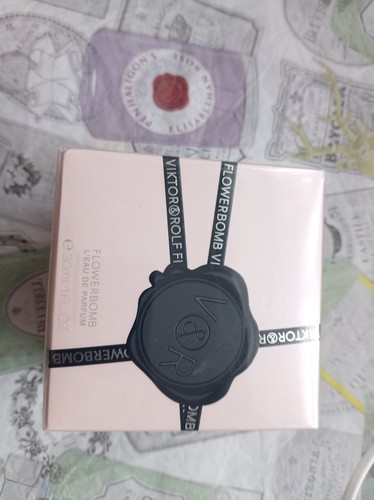 Viktor rolf flowerbomb eau - rolf,
