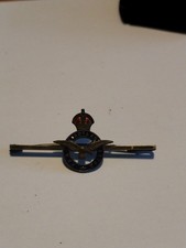 RAF Metal and Enamel Tie Pin Badge Royal Air Force Kings Crown WW2 WW2