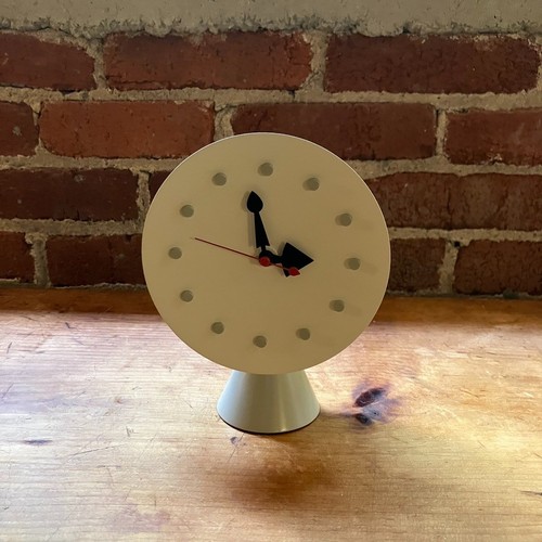 Vitra george nelson cone - nelson,