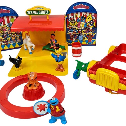 Vintage sesame street - street, circus