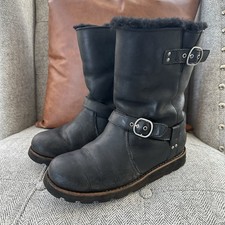 UGG Womens 7 Black Noira
