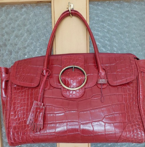 Vintage dents handbag - vintage,