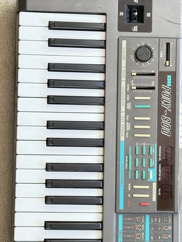 Korg poly 800 serviced w - poly,