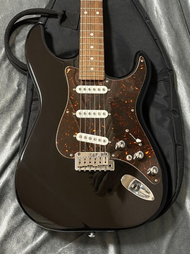 500 premium stratocaster - s-500,