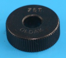 75T 3/4" x 1/4" x 1/4" Straight Knurl/Knurling Wheel (32)
