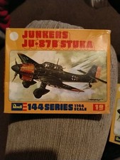 Revell Junkers JU-87B  Stuka 1/144