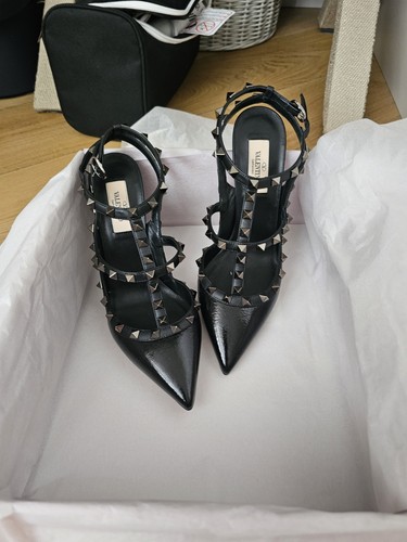Valentino garivani rockstud - valentino,