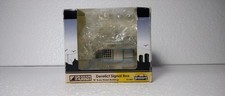 Farish N Gauge Scenecraft Derelict Signal Box 42-082.