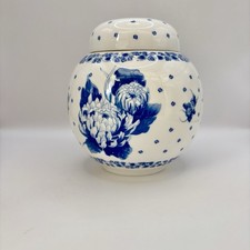 Ringtons Blue & White
