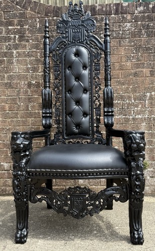 Black lion king - lion, chair
