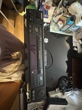 Niko CDG-3000. A Compact Graphic Disc Larole Machine With Remote Control