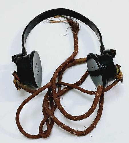 Vintage military headphones - headphones, sb