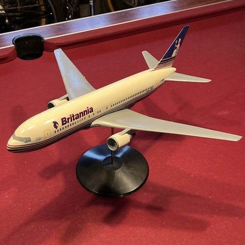 Boeing 767 200 britannia - boeing, 767-200