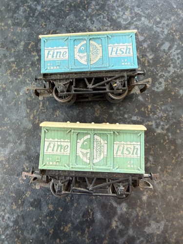 Hornby set fine - "fine, fish"