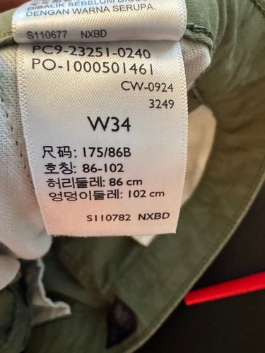 Levi mens cargo shorts w34 - levi’s,