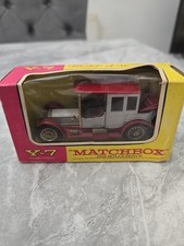 Vintage Y - 7  Matchbox  1912