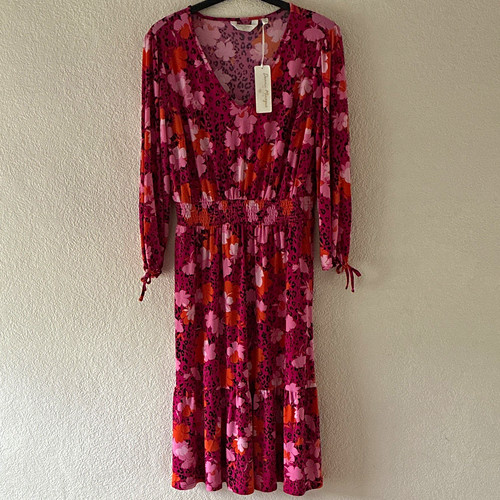 Dannii minogue petites women - dannii,