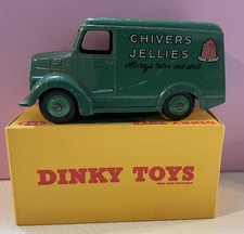 Dinky Toys No.452 Trojan 15cwt