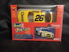 Revell 'Pro Finish' 1/24 Nascar Model Car Kit - Johnny Benson Taurus Cheerios