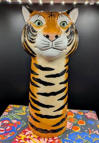 Kitsch tiger head glossy - kitsch,