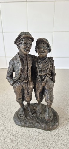 Resin looks like - a, bronze