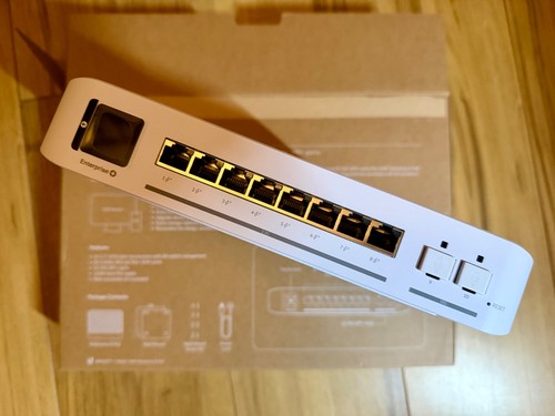 Ubiquiti unifi switch - ubiquiti,