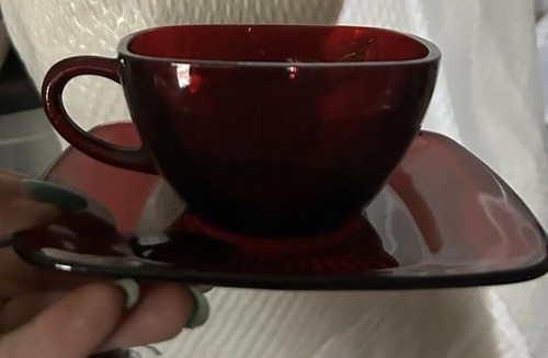 Red glass tea cup - red, &