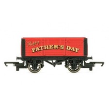 Hornby R6778, Father's Day