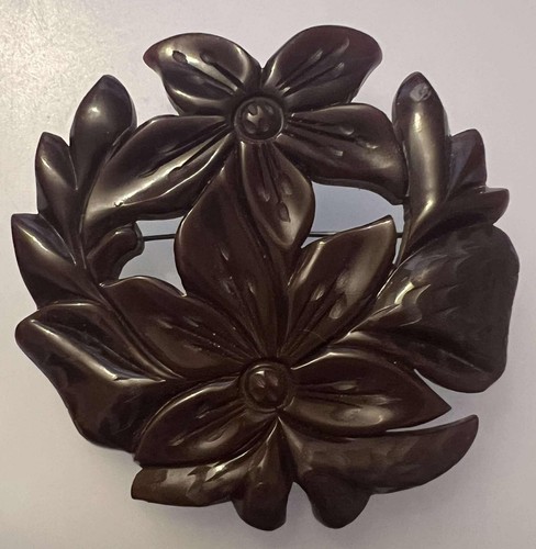 Large vintage carved bakelite - vintage,
